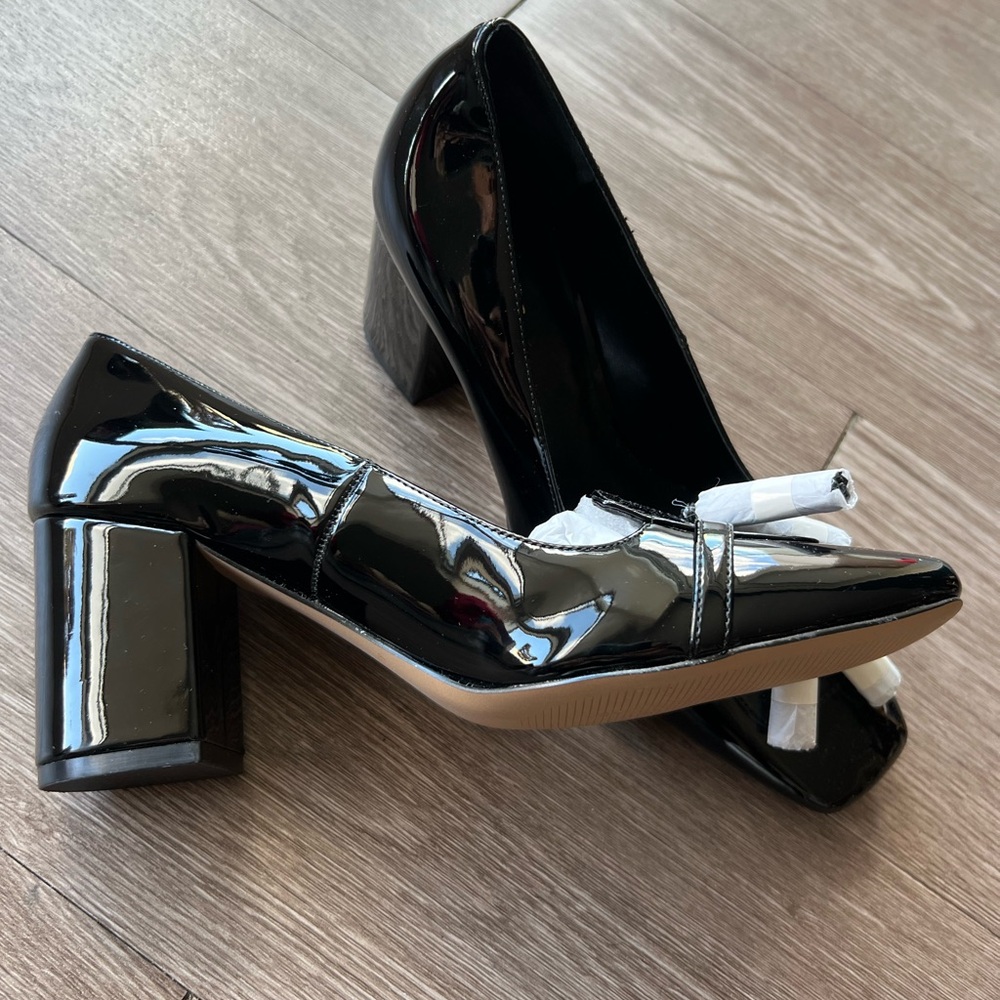 Ann Taylor Patent Leather Block Heel Loafer Pumps - Picture 5 of 6